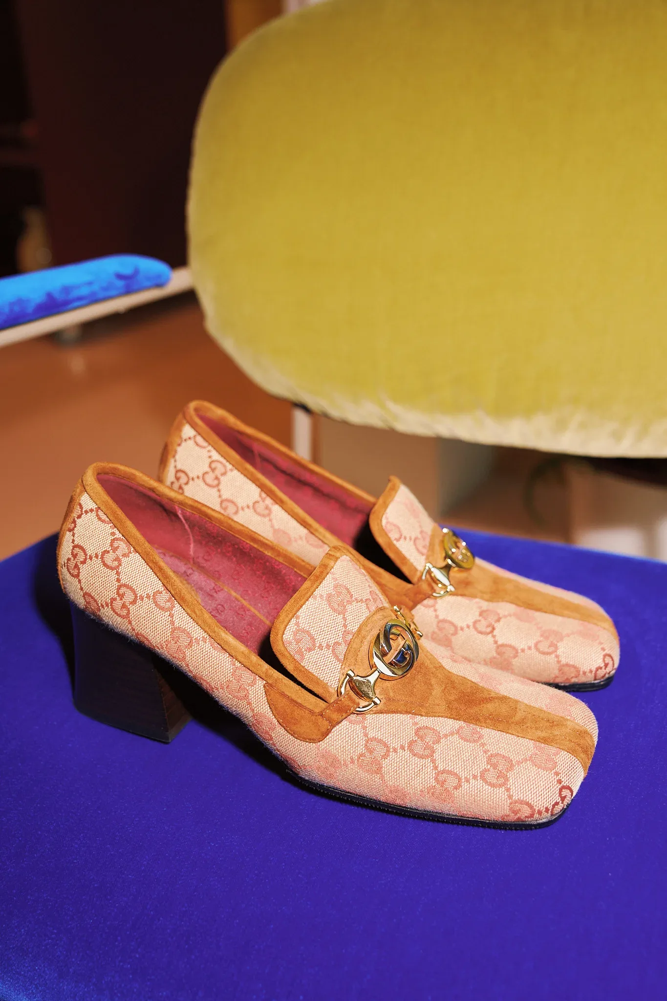Gucci interlocking pumps 4