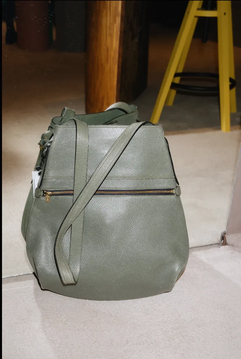 Delvaux Faust Soft Green 4