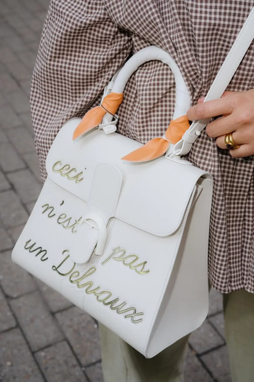 Delvaux White Brillant L Humour 3