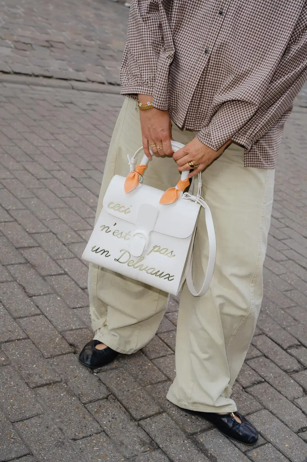 Delvaux White Brillant L'Humour